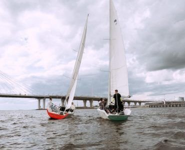 hire yacht crew