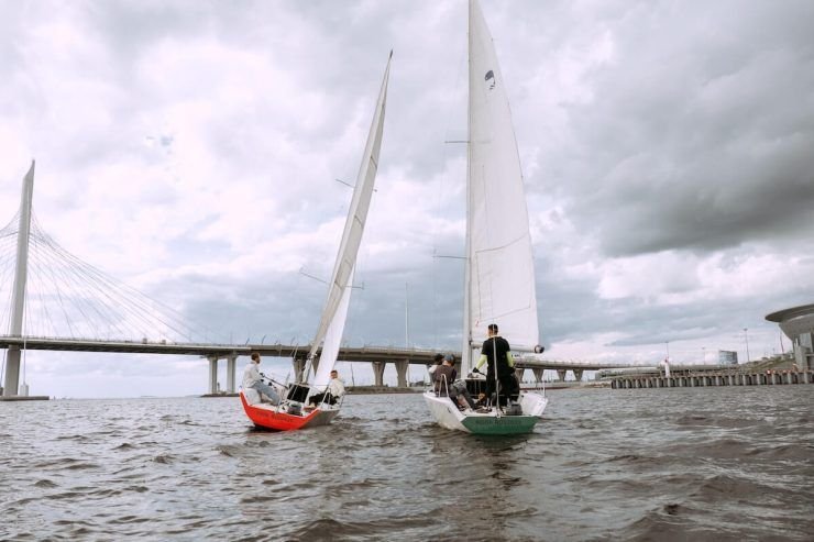 hire yacht crew