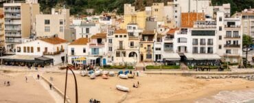 Buy a House on the Coast in Spain