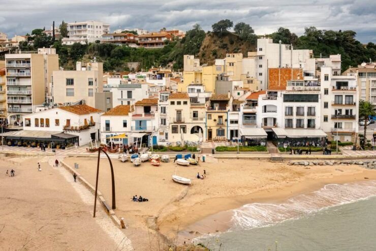 Buy a House on the Coast in Spain