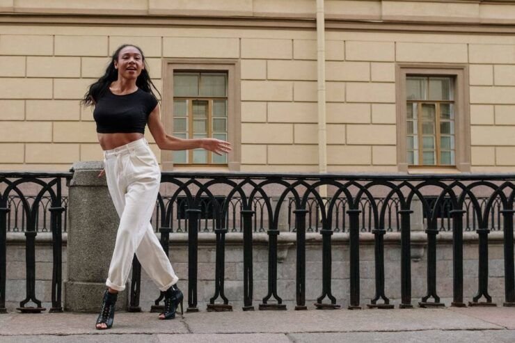 Barrel Leg Pants UK's Fashion Trend